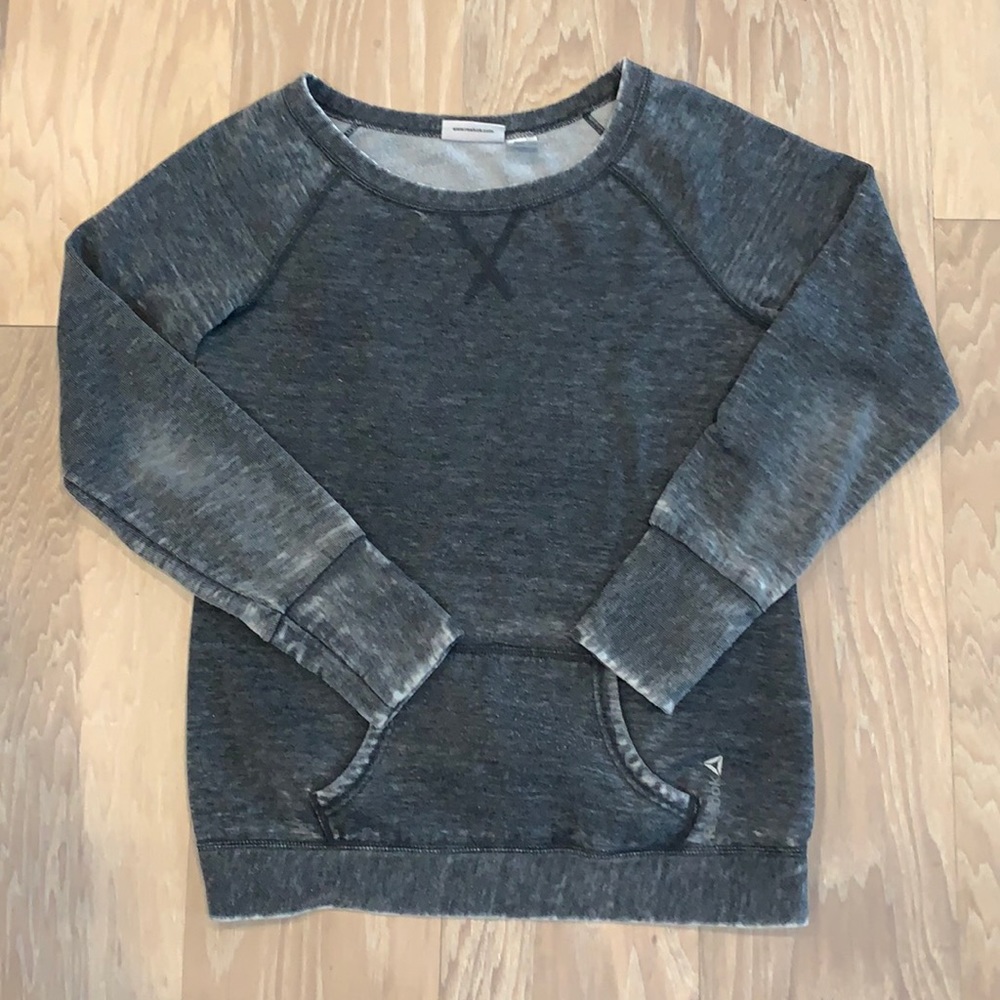 Reebok crewneck sweater - Size small